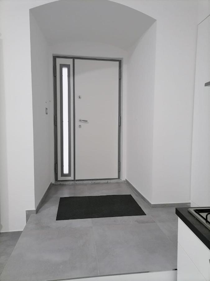 Darsena Apartments1 Molfetta Exteriör bild