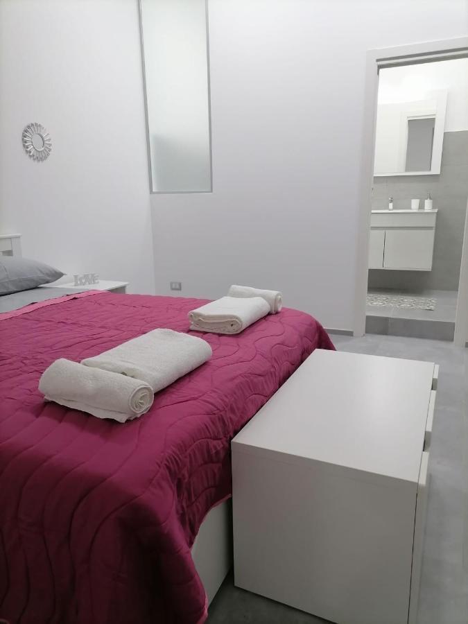 Darsena Apartments1 Molfetta Exteriör bild